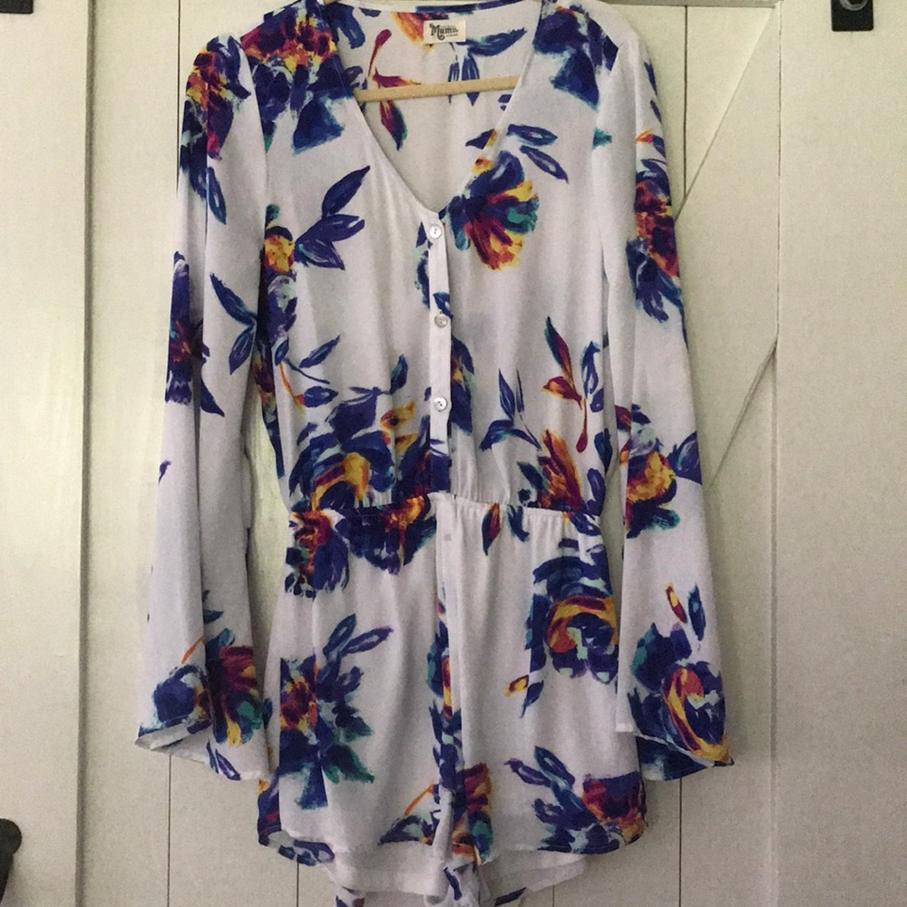 Show Me Your Mumu Romper 🌸